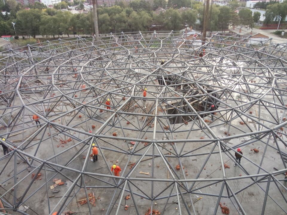 海城全民健身中心网架